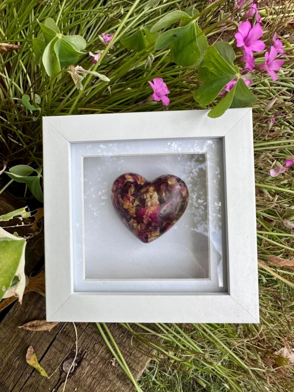 Flower hearts framed