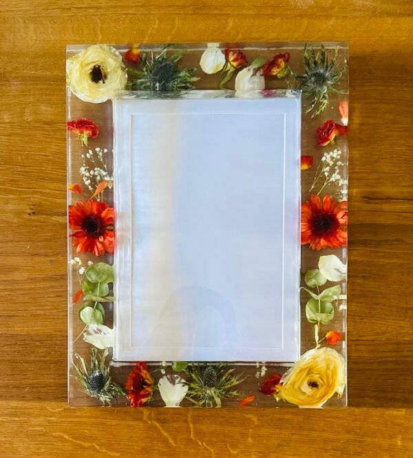 A4 photo frames - large wall frame to fit an A4 photograph